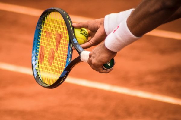 Golfer’s Elbow vs. Tennis Elbow